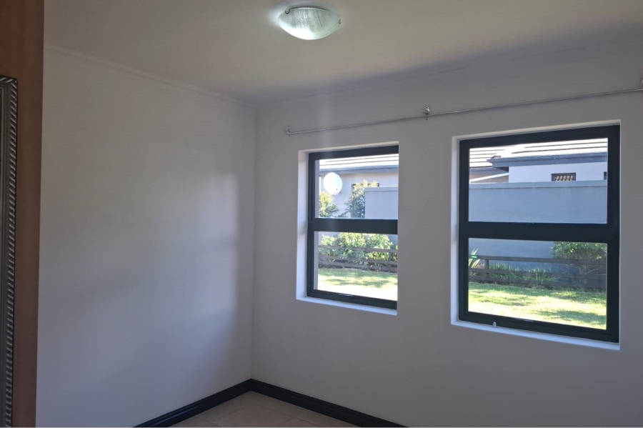 2 Bedroom Property for Sale in Blue Mountain Village Western Cape
